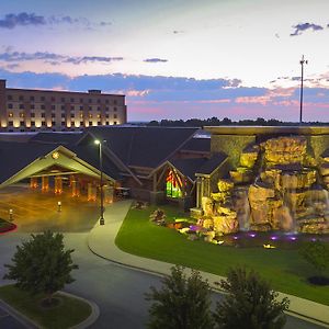 Cherokee Casino West Siloam Springs Resort Exterior photo