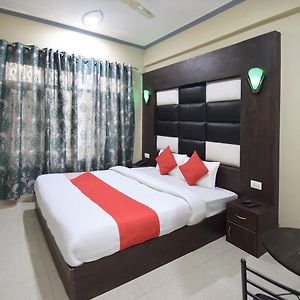 Oyo 12202 Hotel Samar Srinagar  Exterior photo