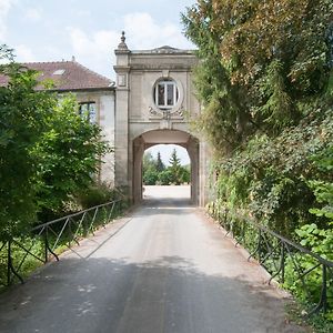 La Janenquelle Bed & Breakfast Sarry  Exterior photo