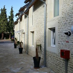 Hotel De La Gare Mezidon-Canon Exterior photo