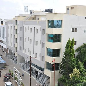 Hotel Sri Vaari Residency Hosur Exterior photo