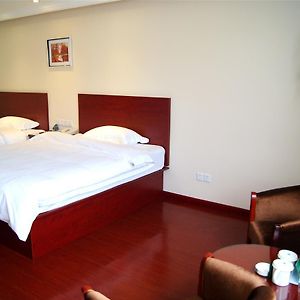 Greentree Inn Jiangsu Suqian Sihong Renmins)Road Walking Street Express Hotel Exterior photo