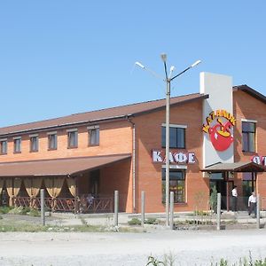 Kazanok Hotel Svitlohirske Exterior photo