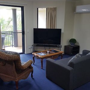 Two Bedroom Apartment Mermaid Beach Gold Coast Exterior photo
