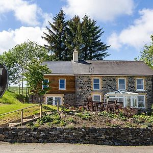 Maes Y Gwaelod Bed & Breakfast Llanwrtyd Wells Exterior photo