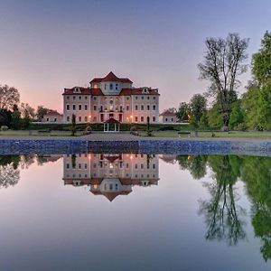 Chateau Liblice Bysice Exterior photo