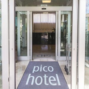 Hotel Pico Mirandola Exterior photo