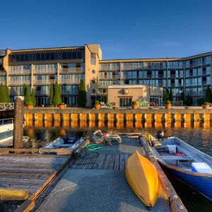 Oceanfront Suites At Cowichan Bay Exterior photo