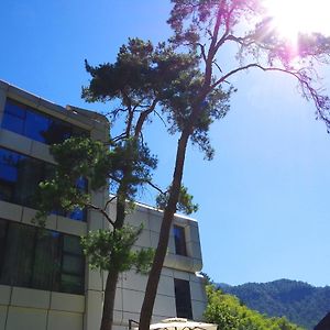 Huazhu Muxixiaolu Guesthouse Tonglu Exterior photo