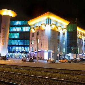 Tsunami Spa Hotel Dnipro Exterior photo