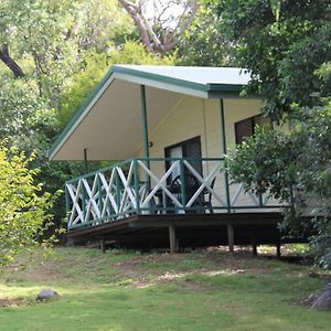 Capricorn Caves Hotel Rockhampton Exterior photo