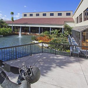 Miami Lakes Hotel Exterior photo