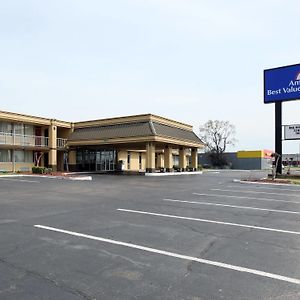 Americas Best Value Inn & Suites Greenville Exterior photo