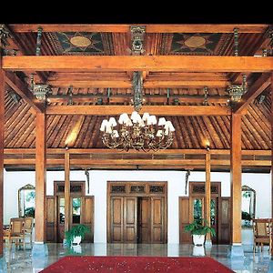 Rumah D-Lima Yogyakarta Exterior photo