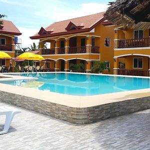 Slam'S Garden Dive Resort Logon Exterior photo