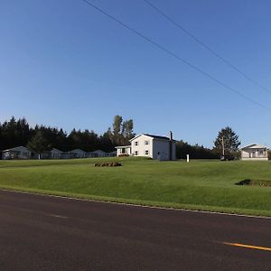 Meadowview Cottages North Milton Exterior photo