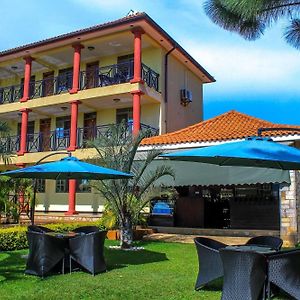 Rosemary Courts Bed & Breakfast Entebbe Exterior photo