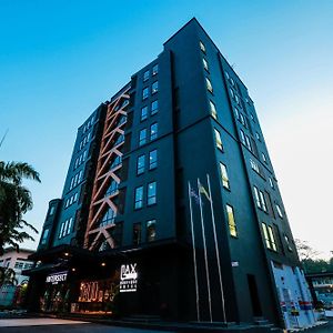 Lax Boutique Hotel Klang Exterior photo