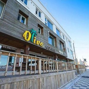 Donghae Olive Pension Exterior photo