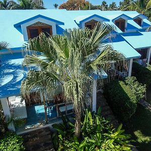 B&B La Isleta Apart Hotel Las Galeras Exterior photo