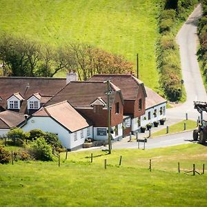 The Chequers Inn Rookley Exterior photo