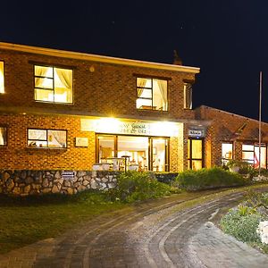 Oceanview Guesthouse Struisbaai Exterior photo