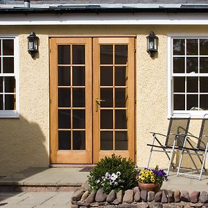 The Farmhouse At Yetholm Mill Bed & Breakfast Kirk Yetholm Exterior photo