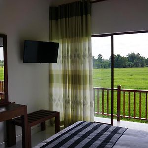 Sunshine Tourist Rest Hotel Anuradhapura Exterior photo