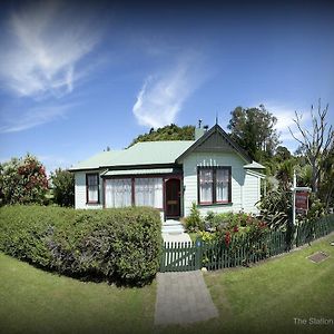 The Station House Motel Collingwood Exterior photo