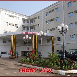 Immaculate Royal Int'L Hotel Owerri Exterior photo