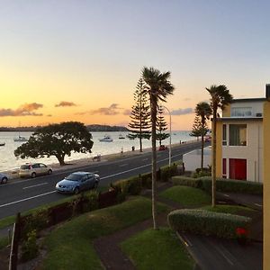Bucklands Beach Waterfront Motel Auckland Exterior photo