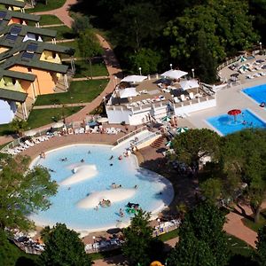 Club Village & Hotel Spiaggia Romea Lido di Volano Exterior photo