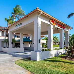 Econo Lodge Vero Beach - Downtown Exterior photo