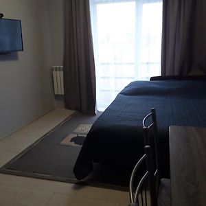 Lutsk, Double-Room Apartments Exterior photo