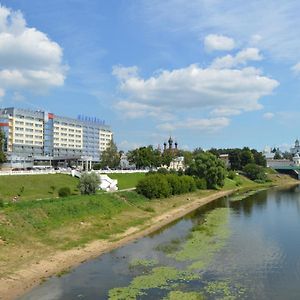 Yubileinaya Hotel Yaroslavl Exterior photo