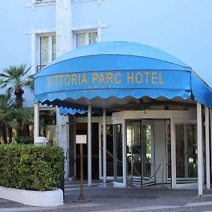 Vittoria Parc Hotel Bari Exterior photo