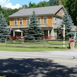 Waybury Inn East Middlebury Exterior photo