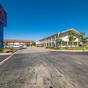 Motel 6-Dallas, Tx - Farmers Branch Exterior photo