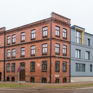 Old Port Apartment Liepaja Exterior photo
