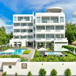 Naia Resort Sihanoukville Exterior photo