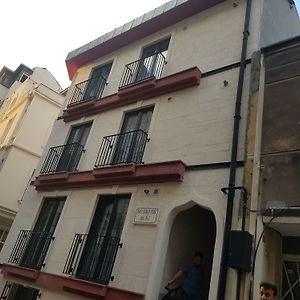 Deluxetaxim Apart Apartment Istanbul Exterior photo