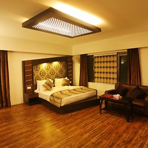 22 Enclave Evoke Lifestyle Hotel Srinagar  Exterior photo