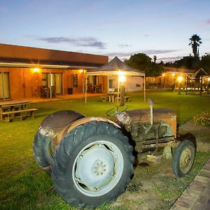 Culdesac Guesthouse Oudtshoorn Exterior photo