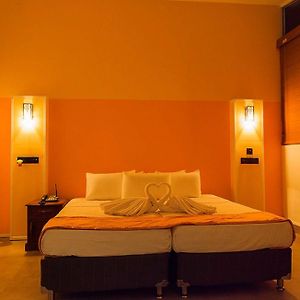 Kandy City Rooms & Hostel Exterior photo