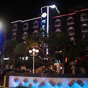 Andong Hotel Exterior photo