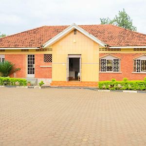 Palm Hotel Mbale Exterior photo