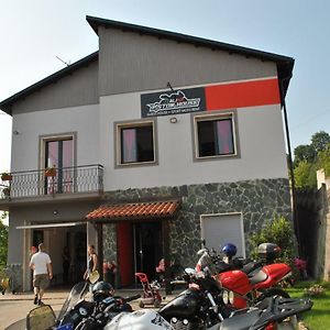 Italian Piston House Sport Moto Rent Bed & Breakfast Millesimo Exterior photo
