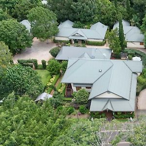 Allumbah Pocket Cottages Yungaburra Exterior photo