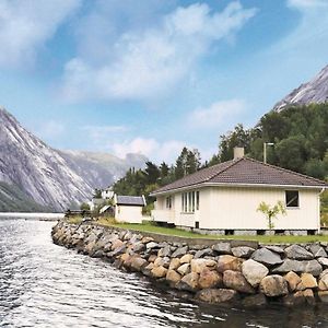 Amazing Home In Eidfjord With 3 Bedrooms And Wifi Exterior photo