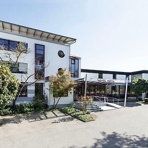 Hotel Rieth Boeblingen Exterior photo